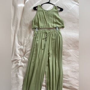 Fashion Nova 2-piece set